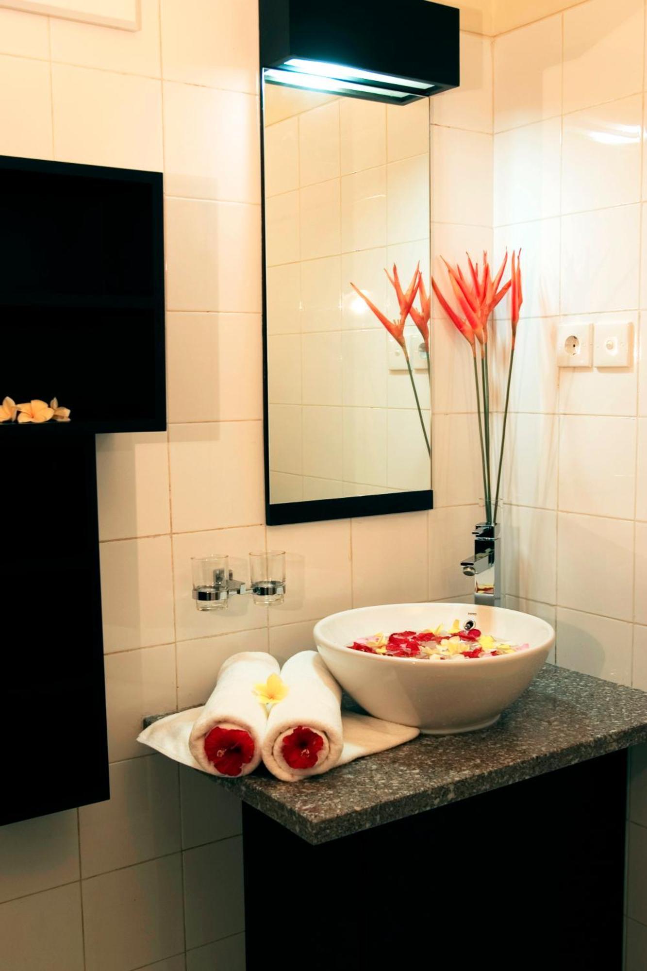 Taman Ayu Town House Aparthotel Legian Buitenkant foto