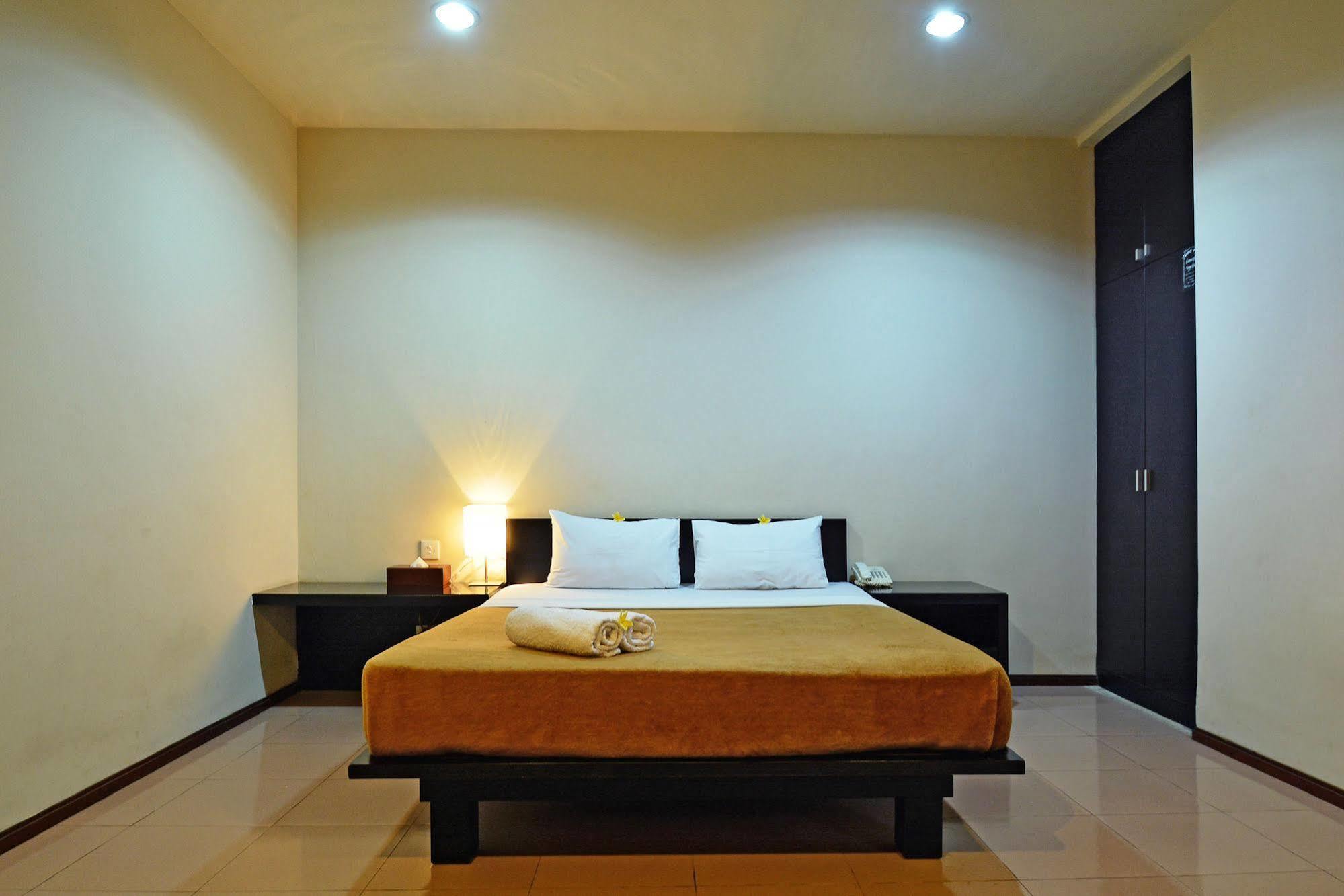 Taman Ayu Town House Aparthotel Legian Buitenkant foto