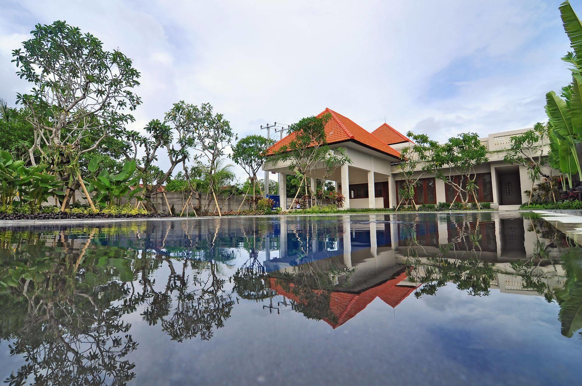 Taman Ayu Town House Aparthotel Legian Buitenkant foto