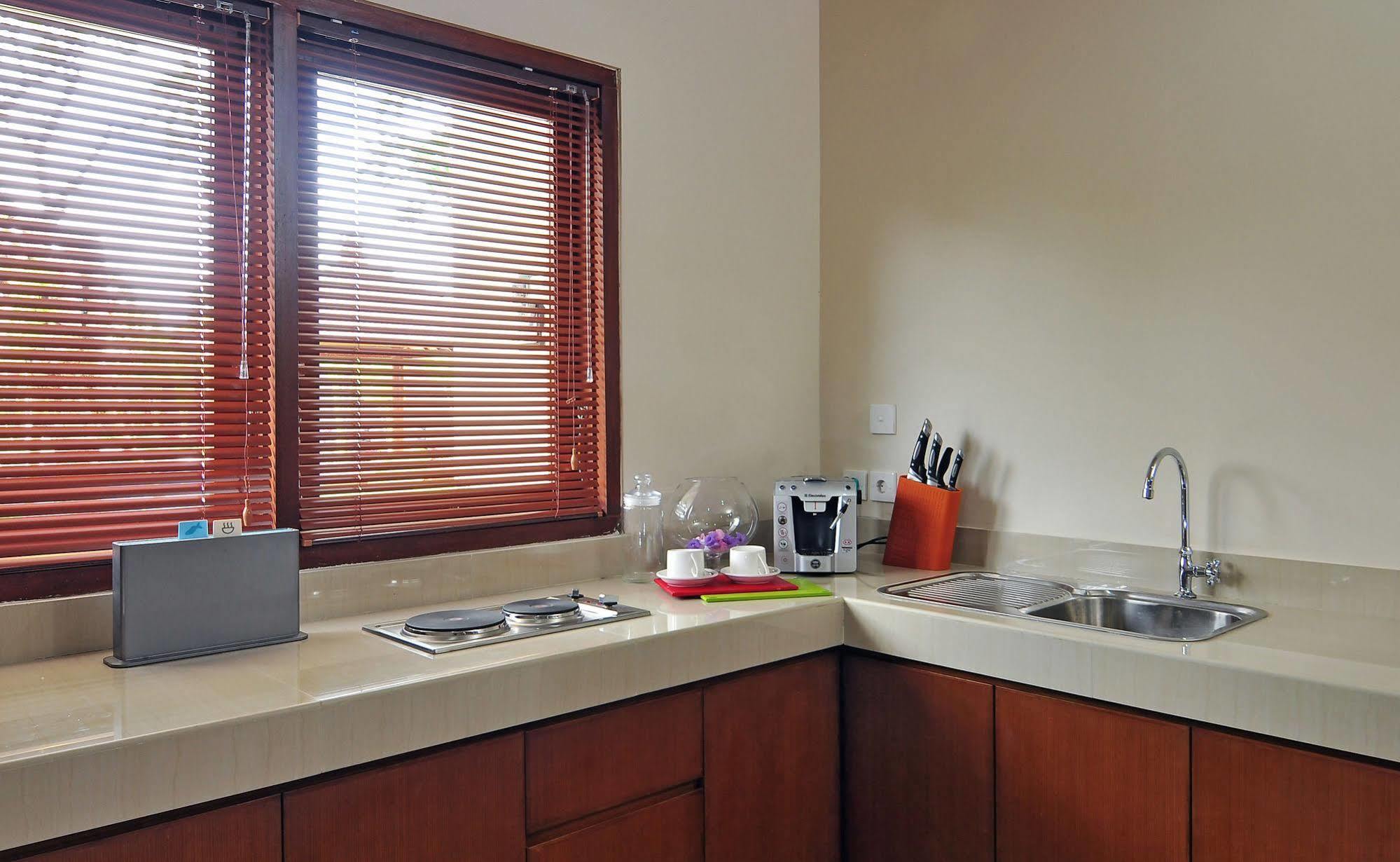 Taman Ayu Town House Aparthotel Legian Buitenkant foto